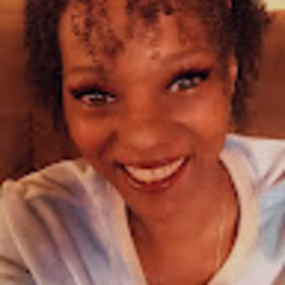 Meet your Posher, Sherrika - Picture 1 of 1